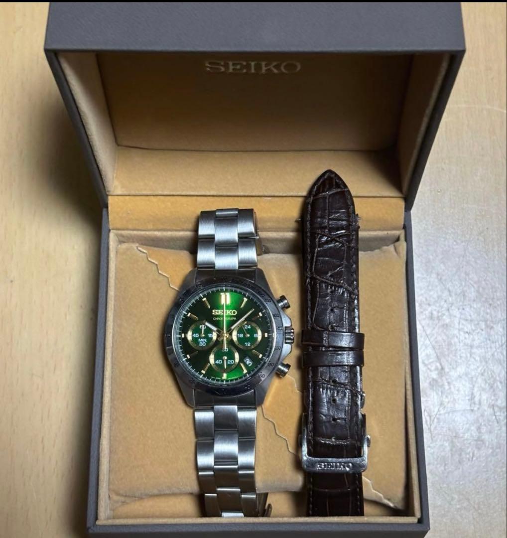 セイコークロノグラフ グリーン　純正革ベルト　予備　セイコーSSベルト