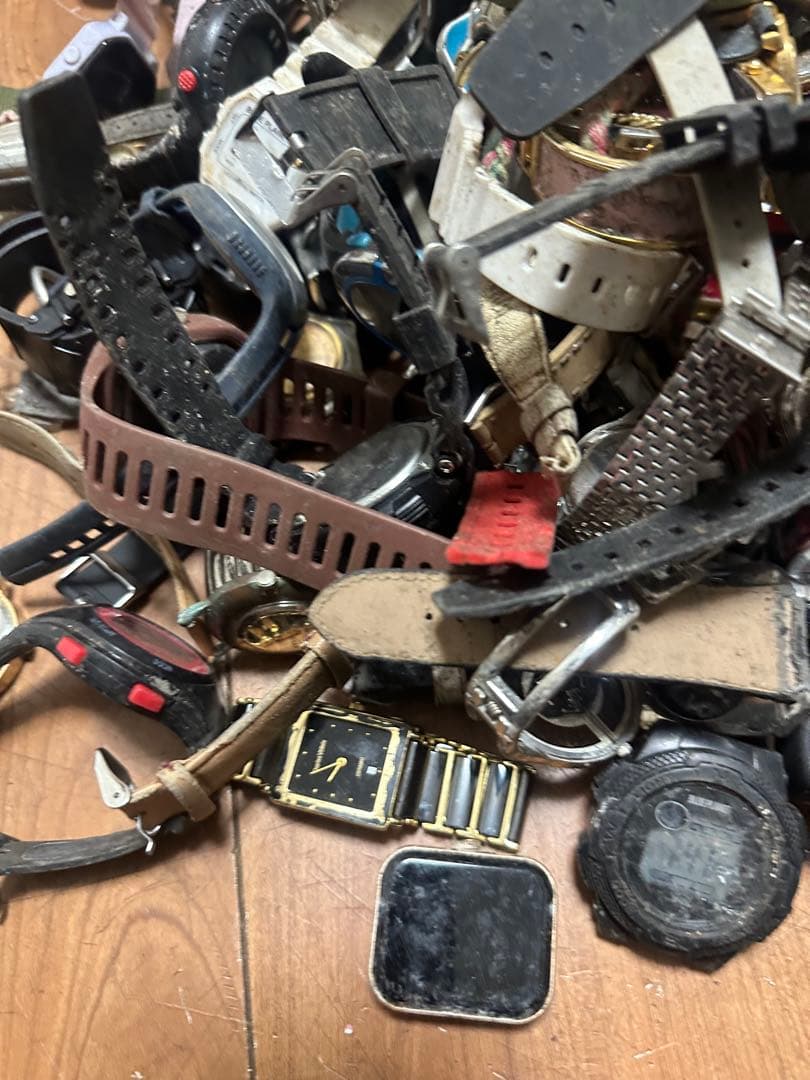 腕時計腕時計腕時計262台まとめて売る