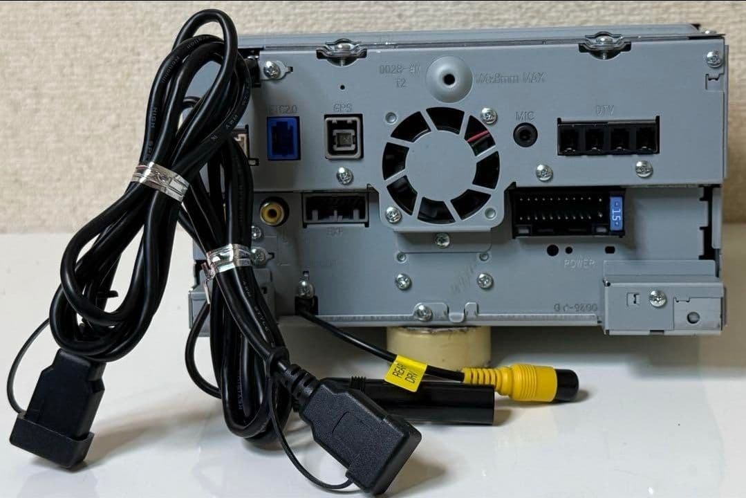 Kenwood ケンウッド　MDV-S707W カーナビ　2020年式