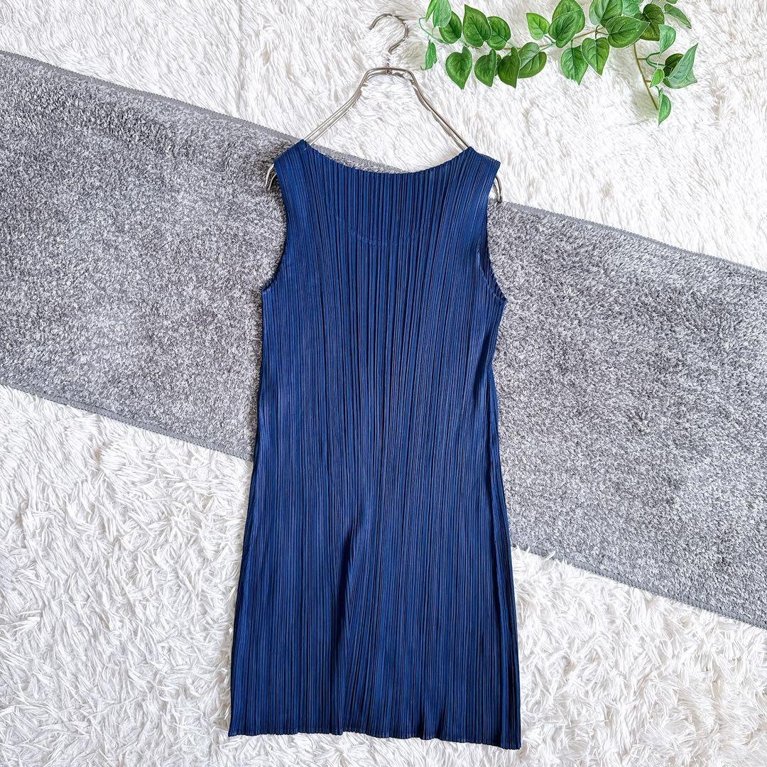 良品　近年モデル　プリーツプリーズ　トップス　ノースリーブ　ロング丈　ネイビー