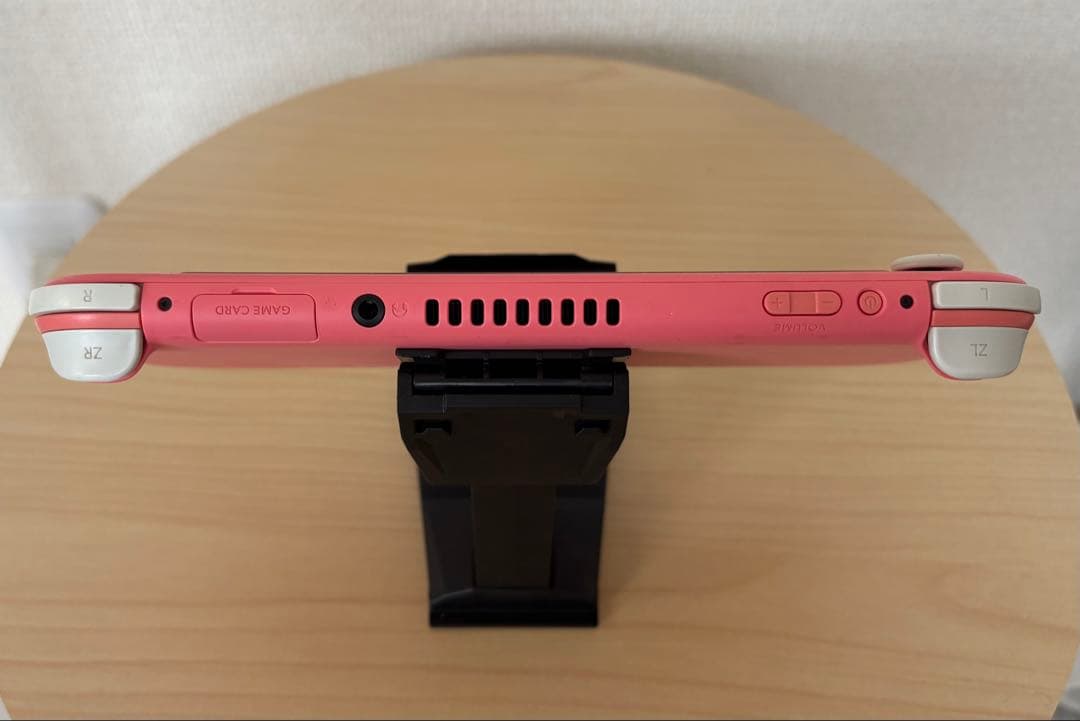 Switchライト コーラル ピンク 【難あり】 本体のみ