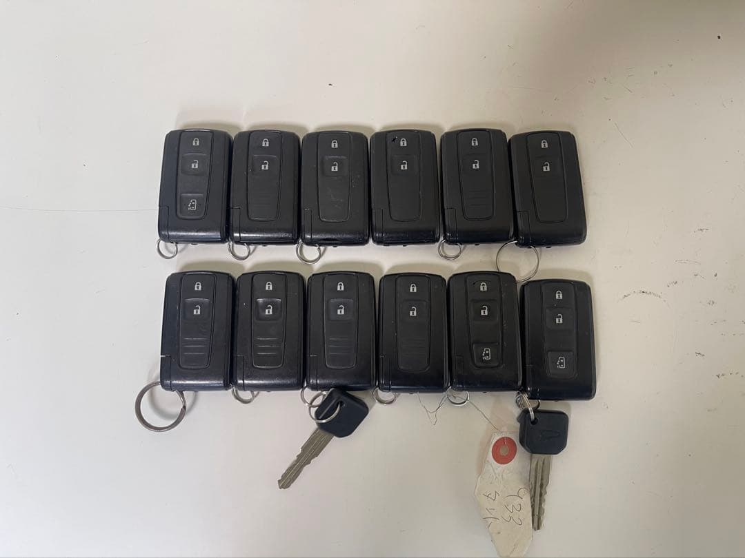 ダイハツ　タント スマートキー キーレス 12個セット