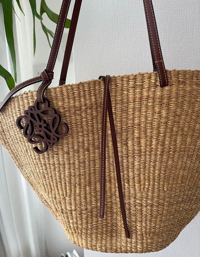 LOEWE ロエベ　シェルバッグ