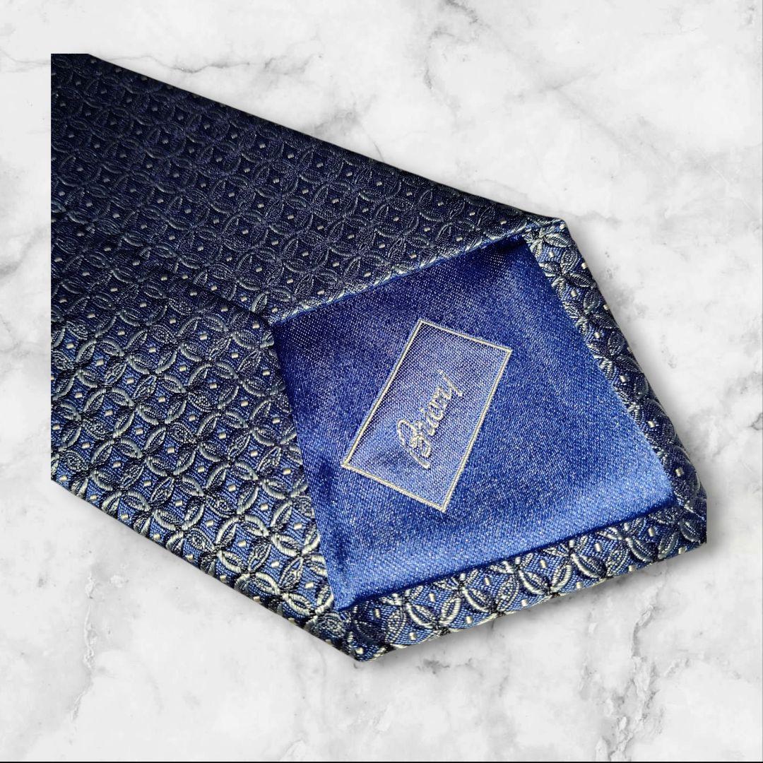 高級ブリオーニネクタイ　ブルー系　　光沢　おしゃれ