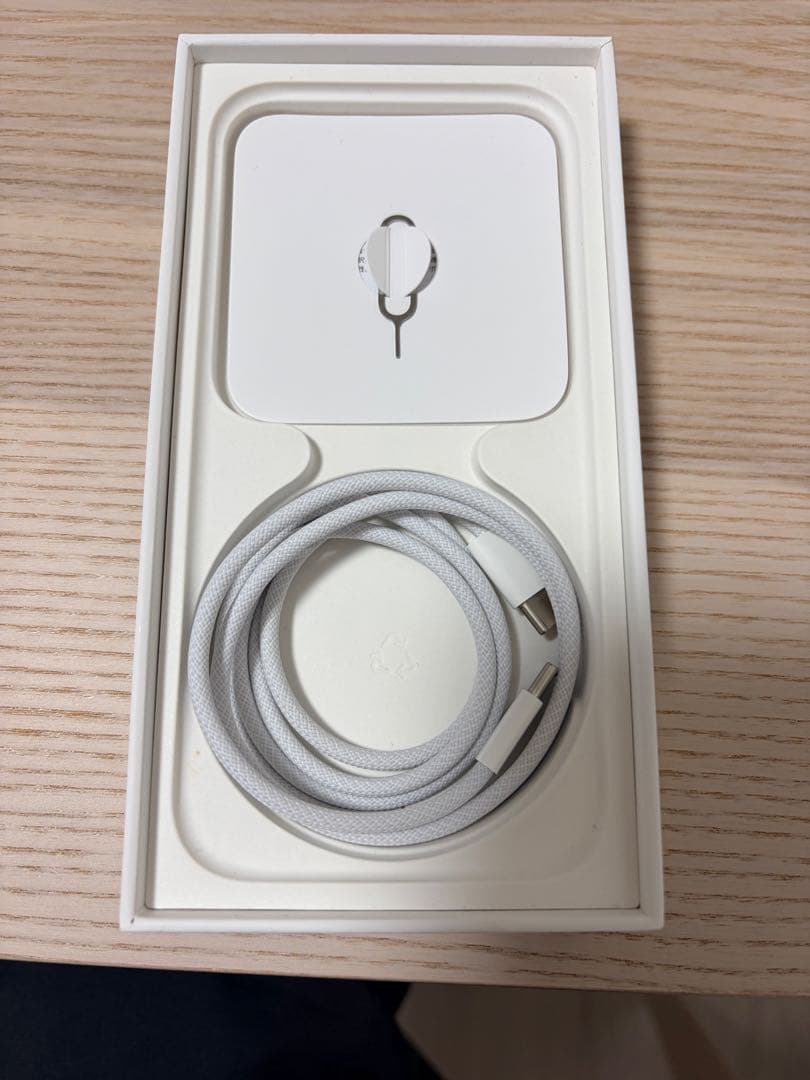 Apple iPhone 15Pro 本体