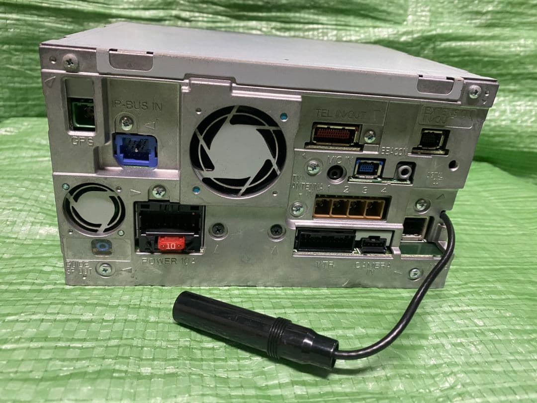 【中古】カロッツェリア AVIC-HRZ900 カーナビ Bluetooth