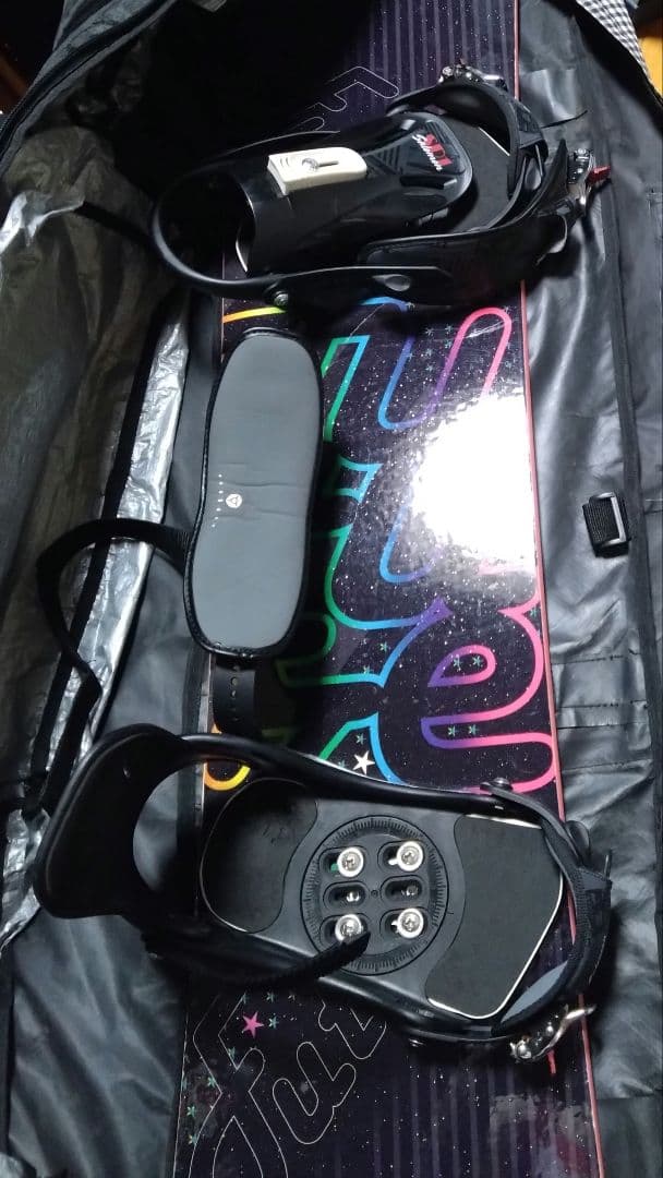 SPOON スプーン スノーボードとSALOMONサロモンビンディングセット