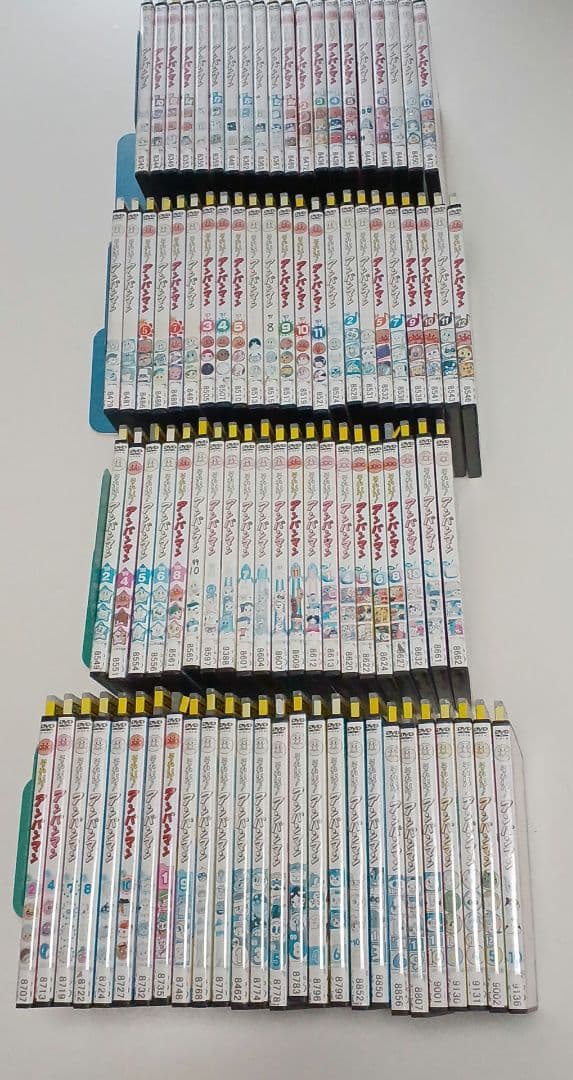 キッズ アニメ　DVD　それいけ！アンパンマン　90本セット