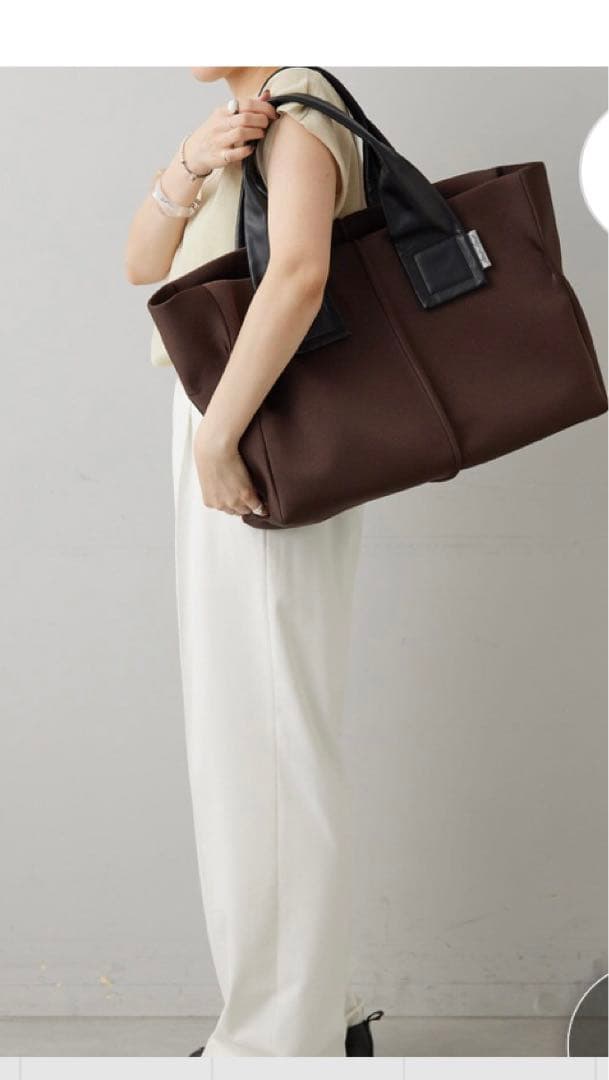 新品！カワカワ kawakawa トートバッグ　Lサイズ！チョコ　ブラ