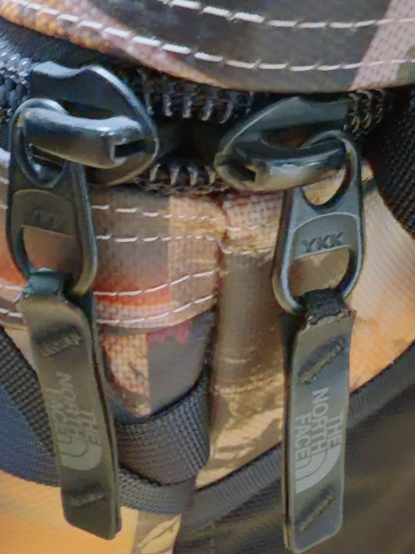 THE NORTH FACE ヒューズボックス 30L 【限定デザイン】