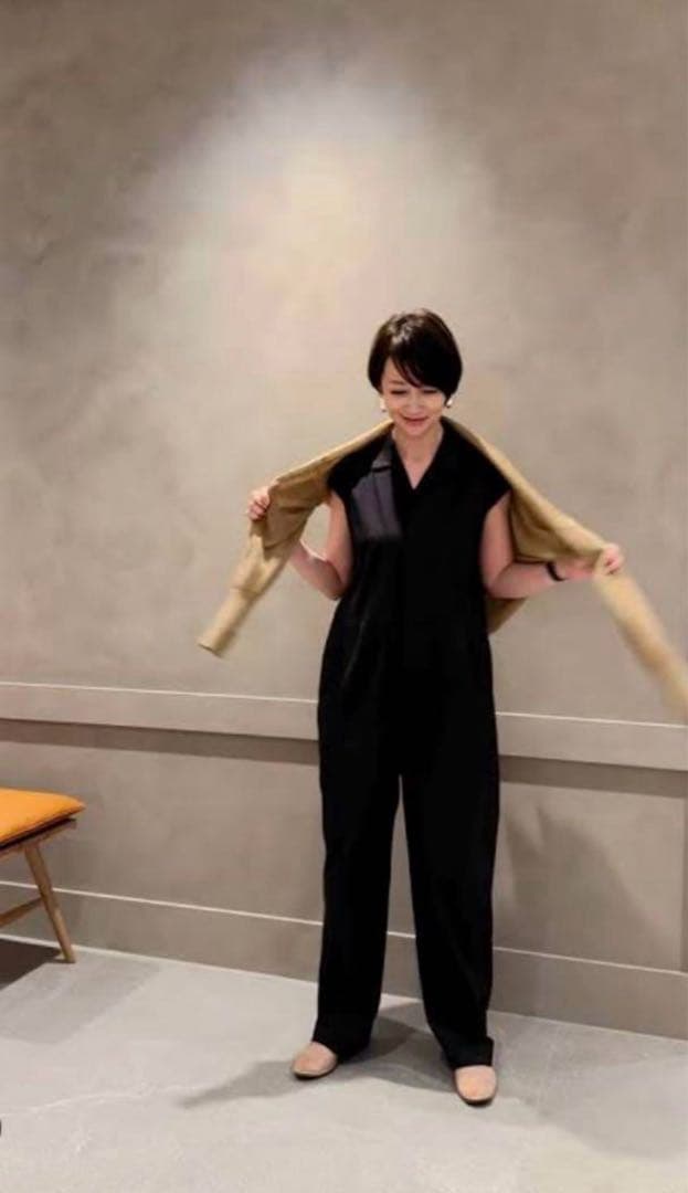 CONTE オールインワン 辺見えみり