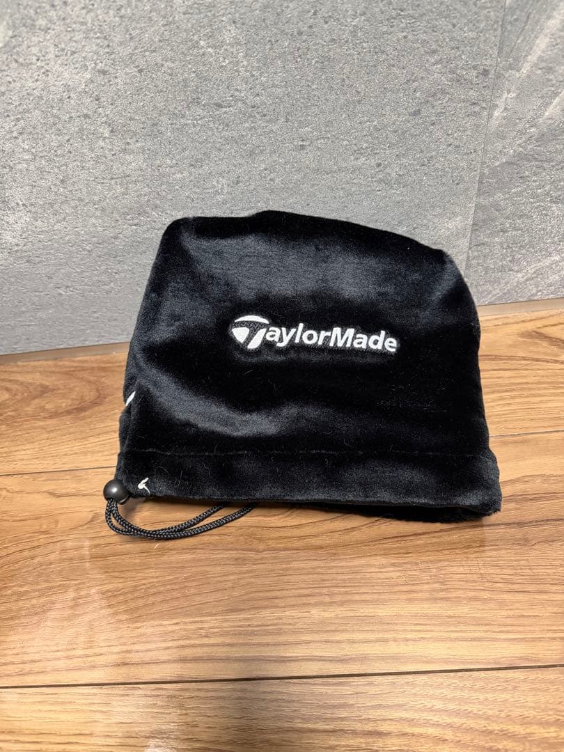 【新品、未使用品】テーラーメイド　プロ スタンドキャディバッグ　アイアンカバー付