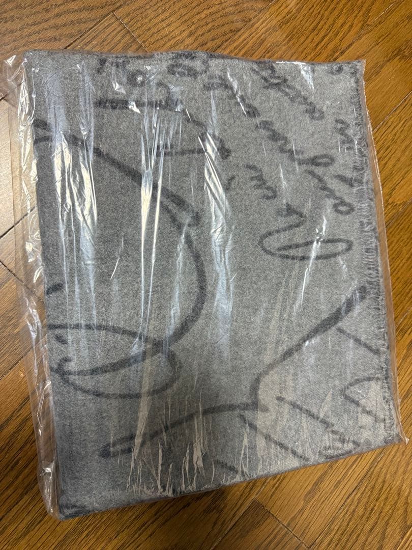 ベルルッティ Berluti マフラー スカーフ カリグラフィ クリス グレー