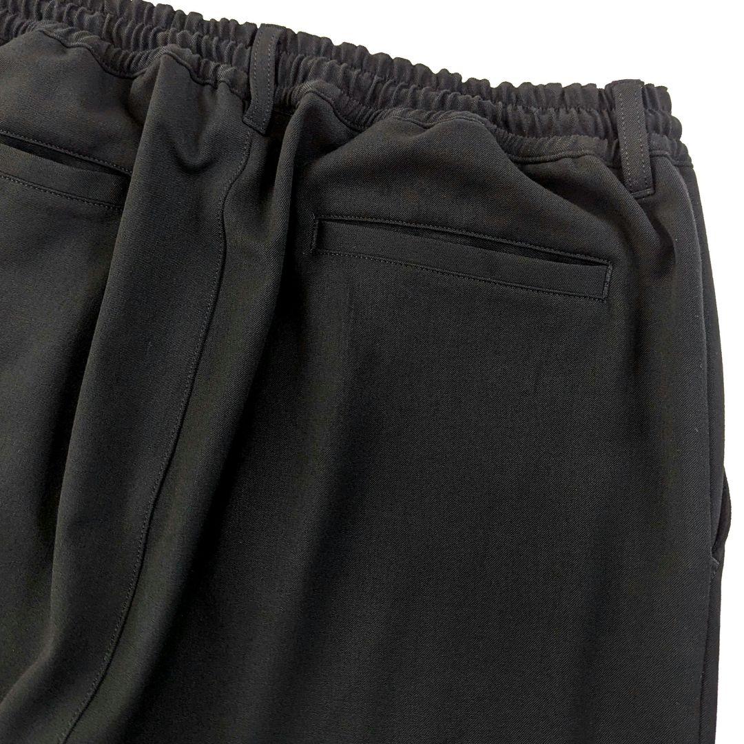 極美品★ユナイテッドトウキョウ　アウトラスト ストレートイージーパンツ　1.8万