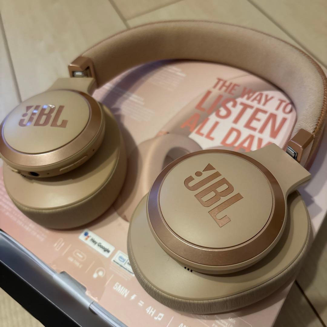 ヘッドホン JBL LIVE 770 NC