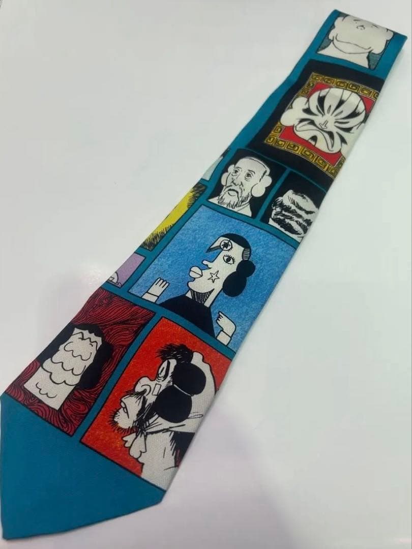 Yohji yamamotoヨウジヤマモト×手塚治虫プロダクション 漫画ネクタイ