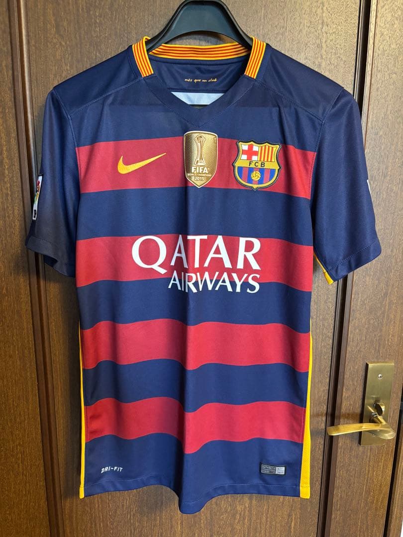 入手困難Messi 10 ワールドカップ記念オーセンティックユニフォーム