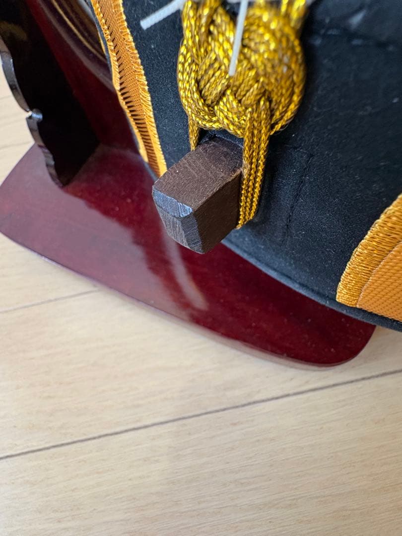 再度値下げしました古い沖縄又吉三線 本体 ハードケース付き