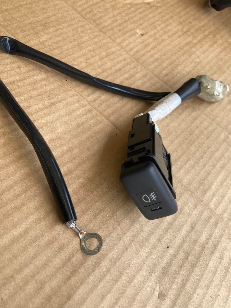 ス*ン様 ダイハツ エッセカスタム IPF LEDフォグライト イエロー 1台分