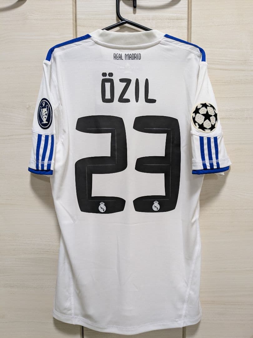 ２０１０シーズン　レアル・マドリード　エジル　ユニフォーム