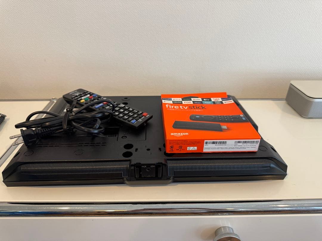 2024年製SHARP AQUOS 19型Fire TV アームスタンドセット