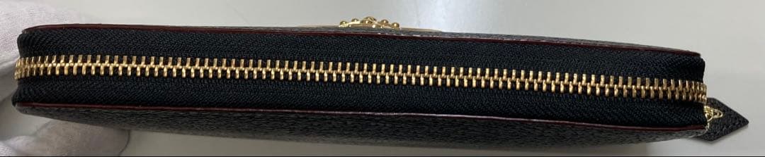 【Vivienne Westwood】長財布ブラック ラウンドジップビッグオーブ