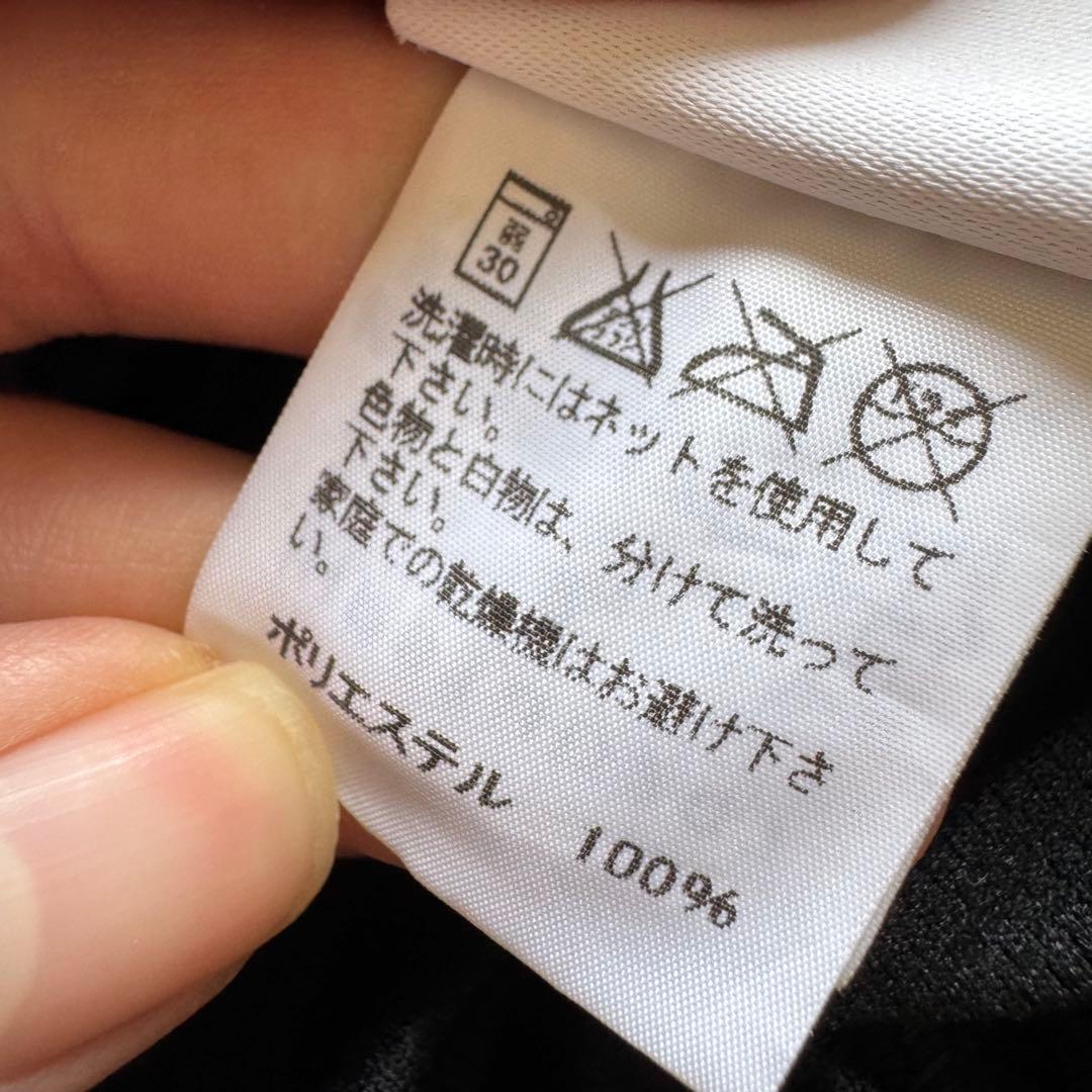 オムプリッセイッセイミヤケ　プリーツジャケット　テーラードジャケット　ブラック