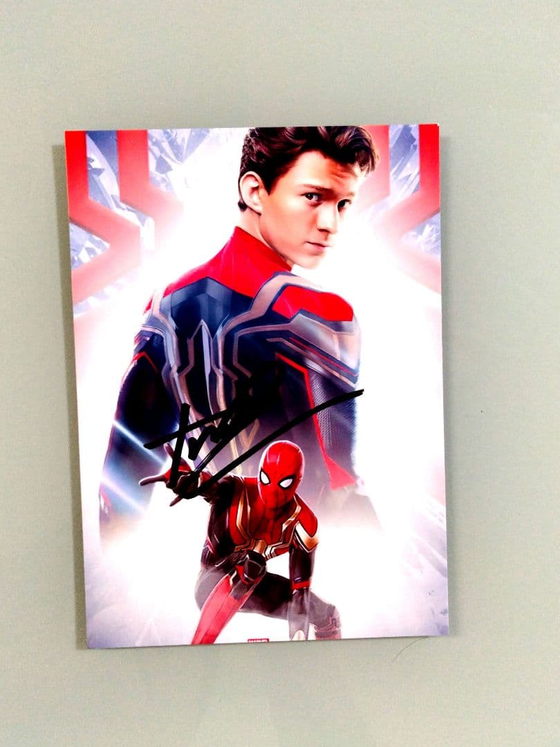 トム・ホランド直筆サイン入り2Lサイズ写真…スパイダーマン