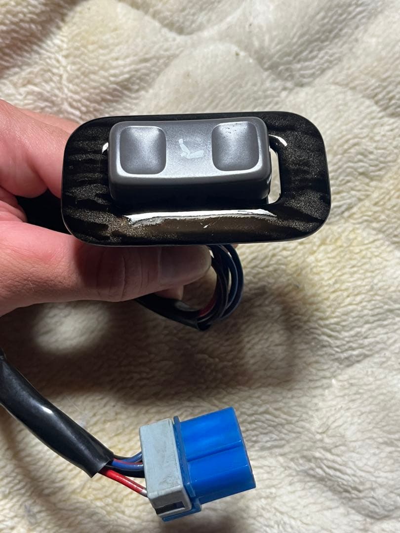 黒木目　y32セドリック　グロリア　ランバーサポートスイッチ　シフトノブ修理代