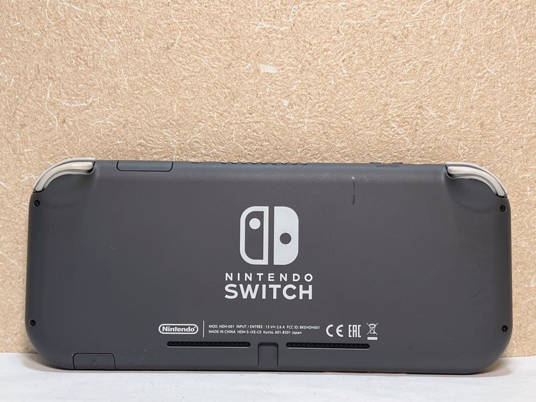 Nintendo Switch Lite HDH-001 携帯型ゲーム機