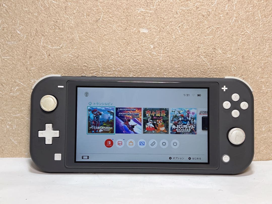 Nintendo Switch Lite HDH-001 携帯型ゲーム機