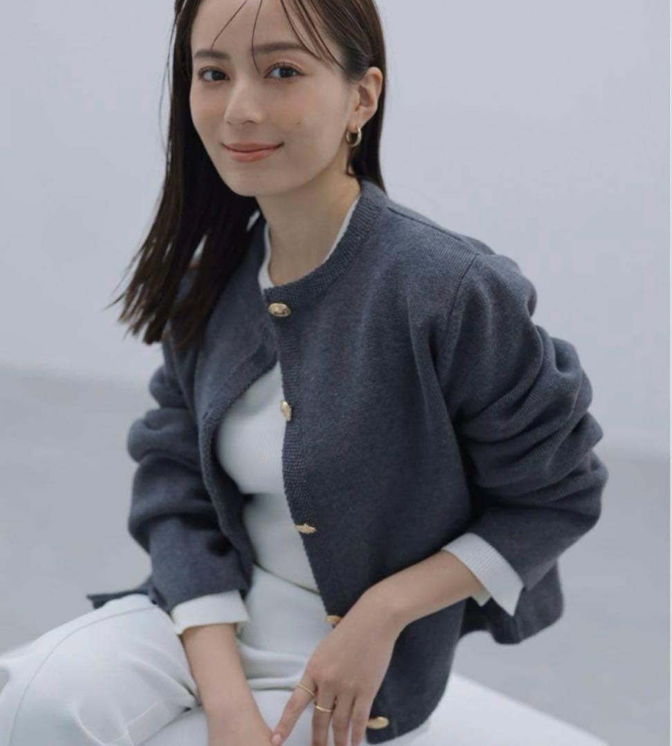 【試着のみ】anuans オリジナルボタンノーカラーニットジャケット