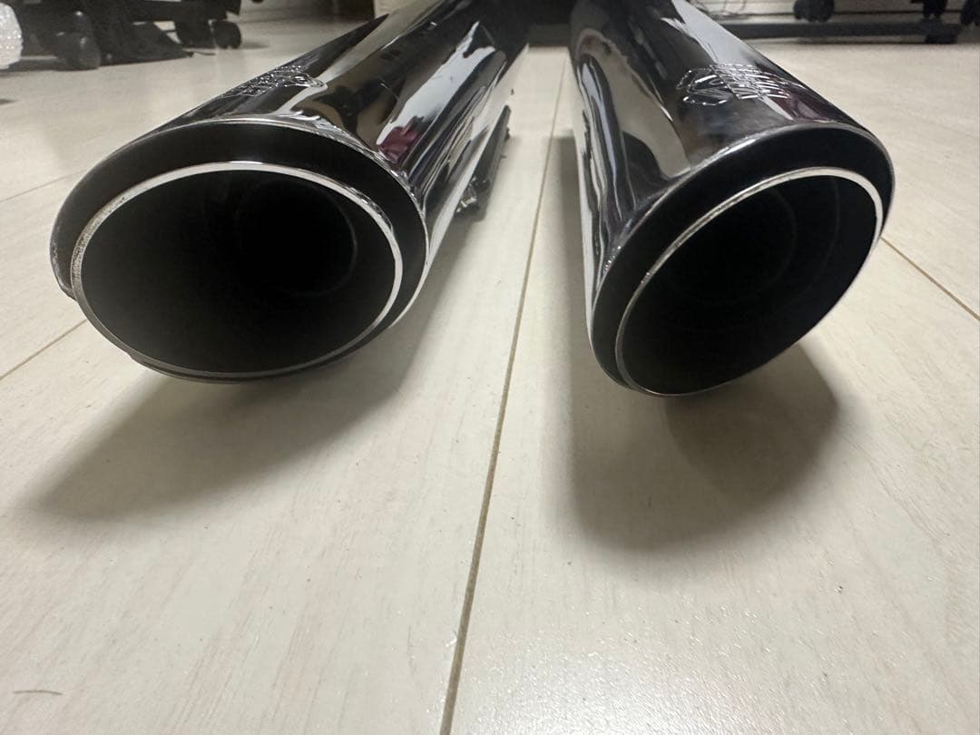 ソフテイル バンス＆ハインズ ツインスラッシュ スリップオン マフラー値下げ