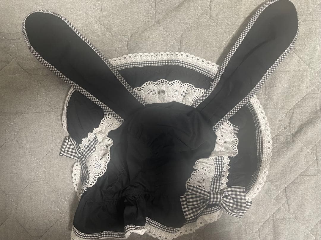 White Rabbitのうさみみボンネット