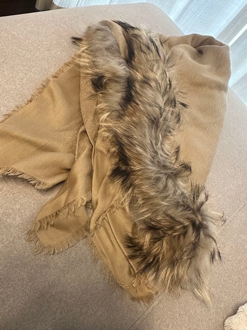 LOEWE ファー付きウールストール