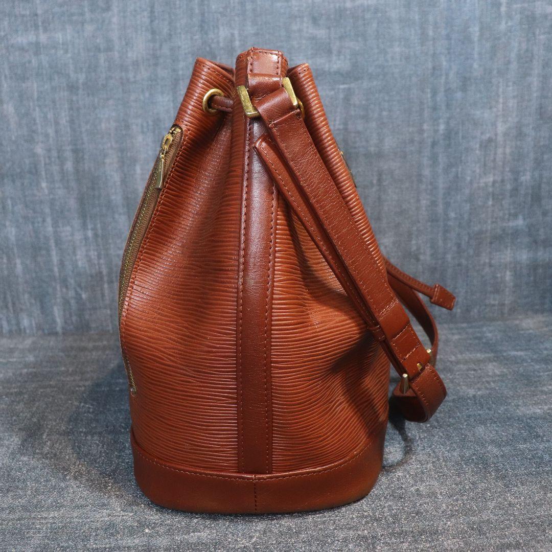 VALENTINO GARAVANI 巾着ショルダーバッグ