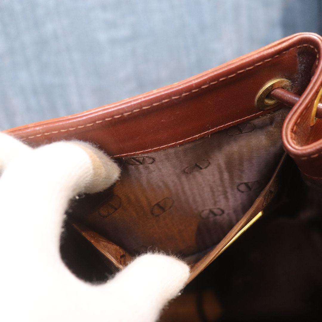 VALENTINO GARAVANI 巾着ショルダーバッグ