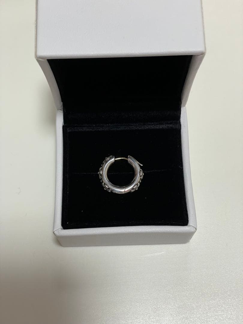 justin davis クロス　フープピアス　ジャスティンデイビス