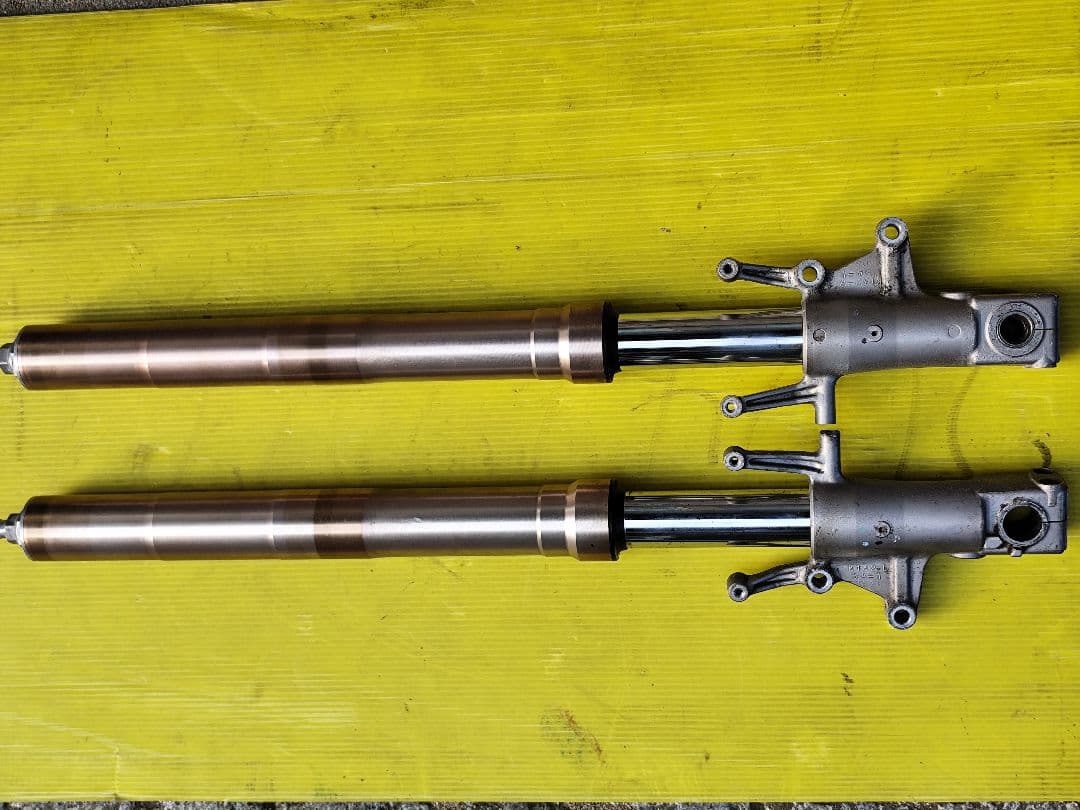 ZXR400 フロントフォーク左右 刻印K132 倒立フォーク　ZX400L