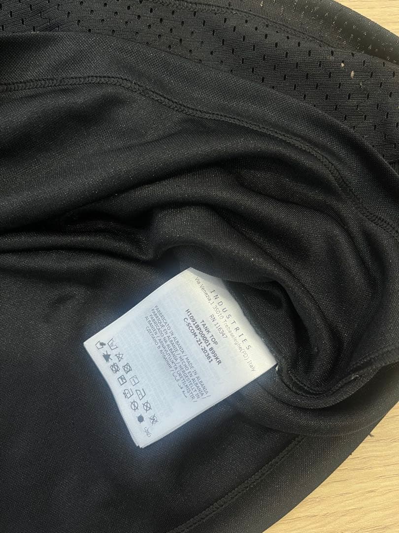 MONCLER モンクレール タンクトップ H10918P00001