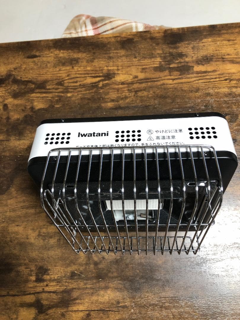 イワタニカセットガスストーブ　CB-STV-EX