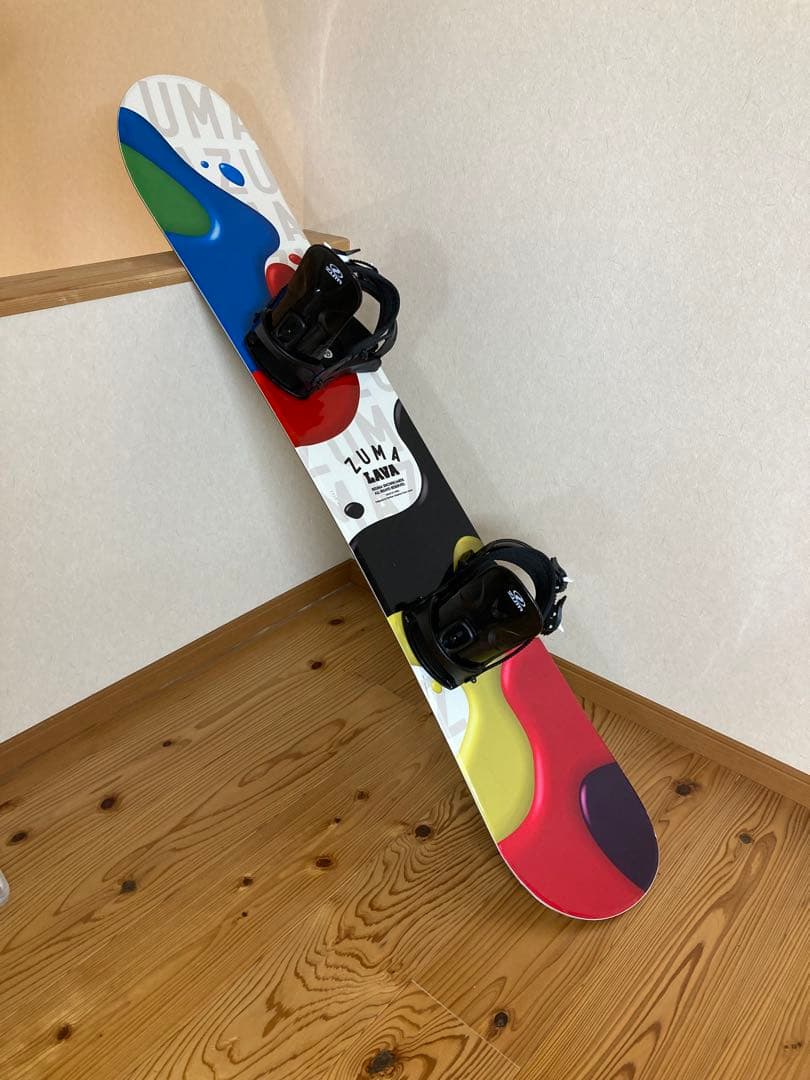 【セール期間中限定送料込】ZUMAスノーボード 4点セット