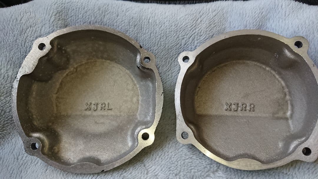 XJR400 BEETポイントカバー左右