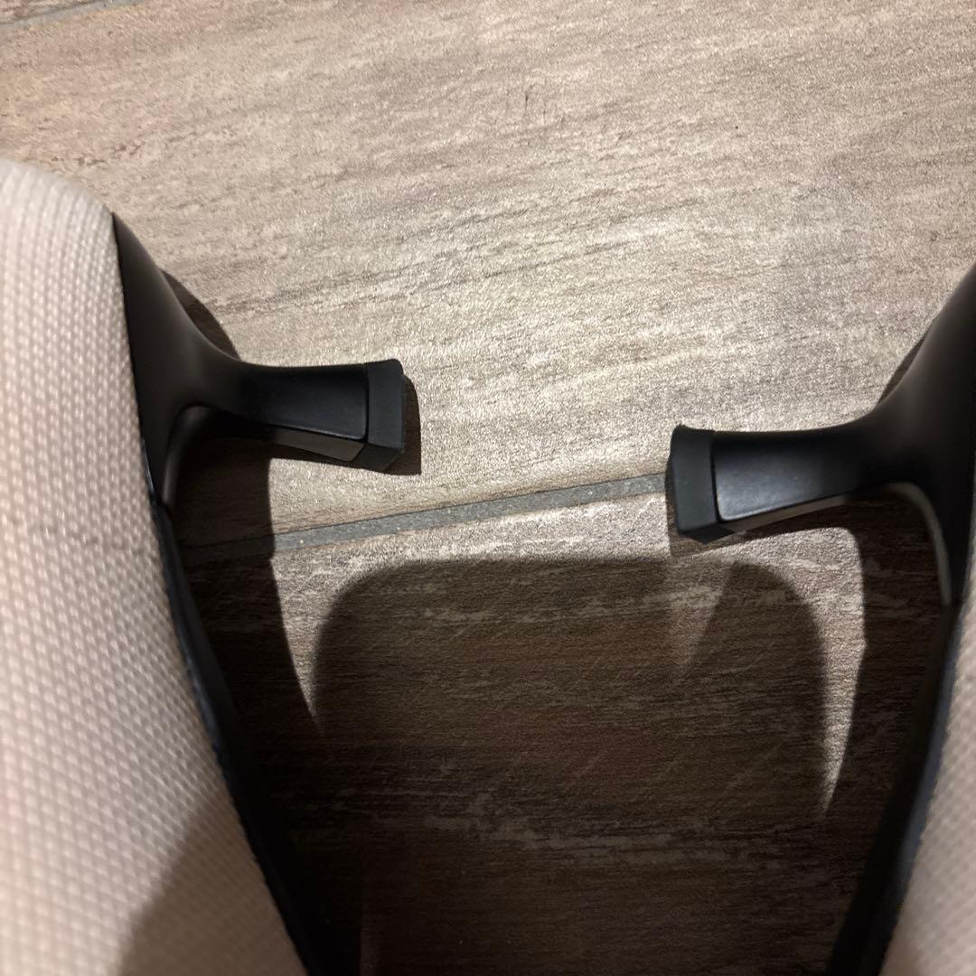 VIVAIAベージュ/ブラック　パンプス