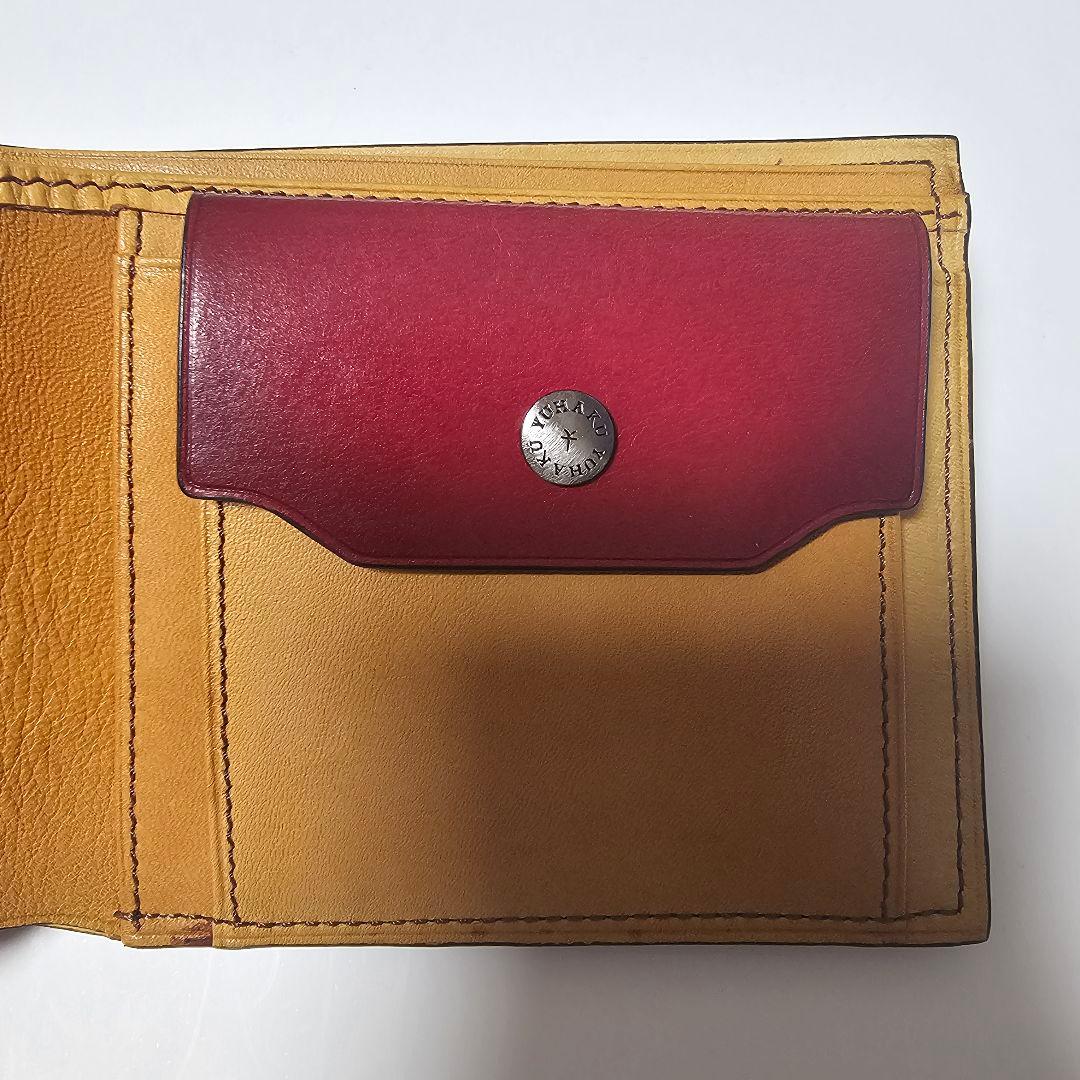 最終値下げyuhaku ユハク YFP131 薄型小銭入れ付き二つ折り財布ワイン