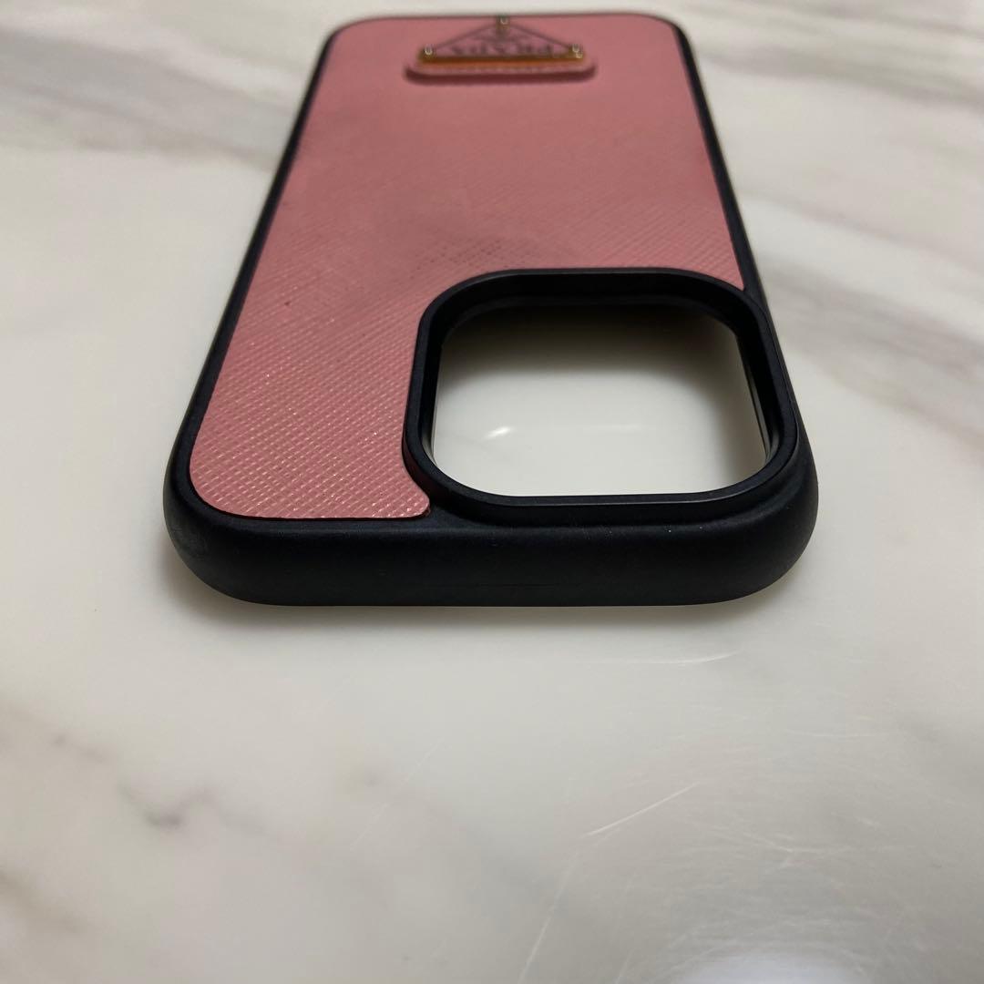 PRADA プラダ　iPhoneケース　サフィアーノレザー　三角ロゴ