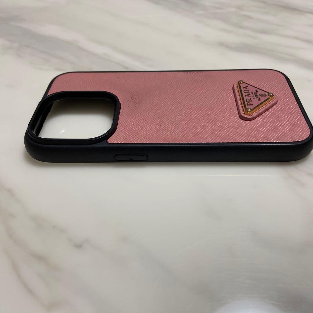 PRADA プラダ　iPhoneケース　サフィアーノレザー　三角ロゴ