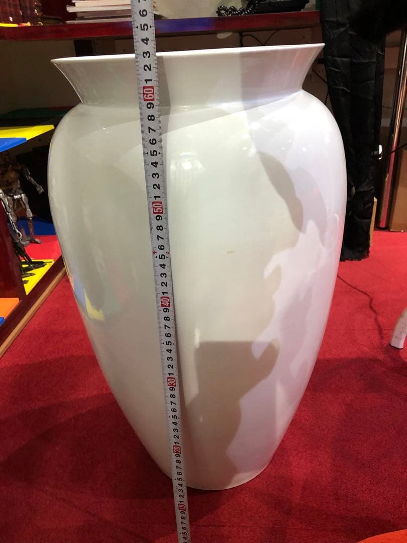 ホワイト 円筒形 花瓶　重さ14.5kg