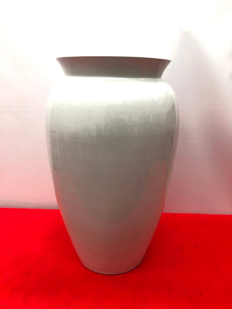 ホワイト 円筒形 花瓶　重さ14.5kg