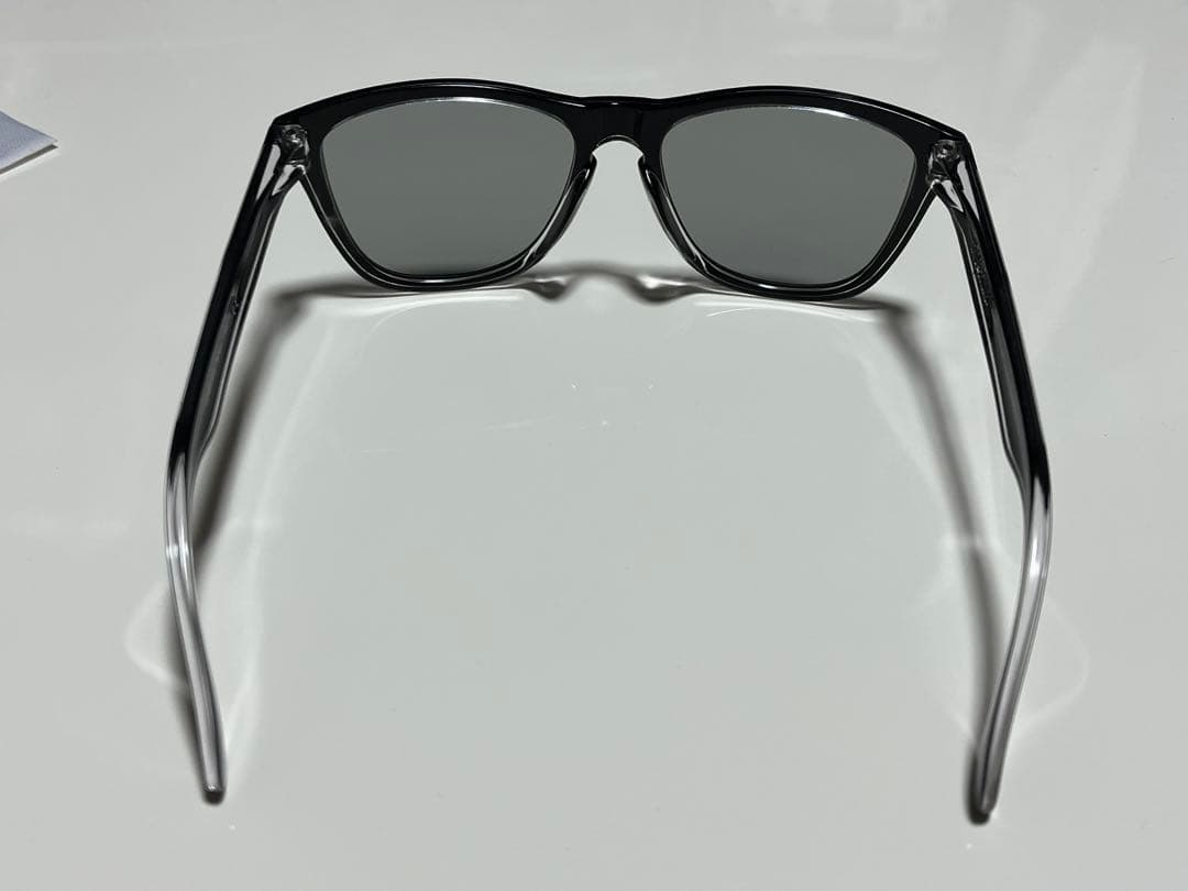 Oakley FROGSKINS アジアンフィットタレックスレンズ付！